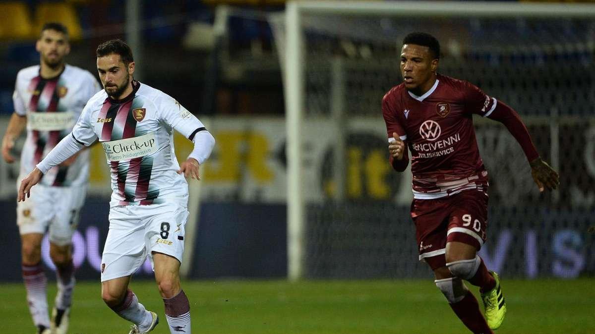 Folorunsho: "Reggina? Scelta presa insieme al Bari"