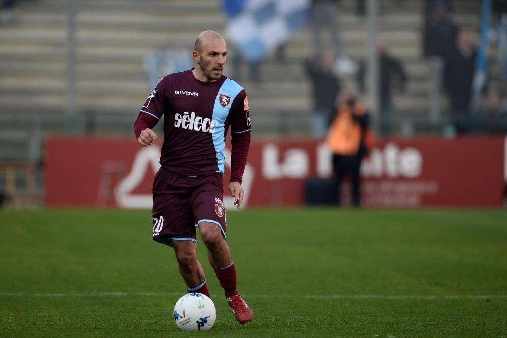 Reggina, si punta Rosina. Ma il giocatore non vuole scendere in C