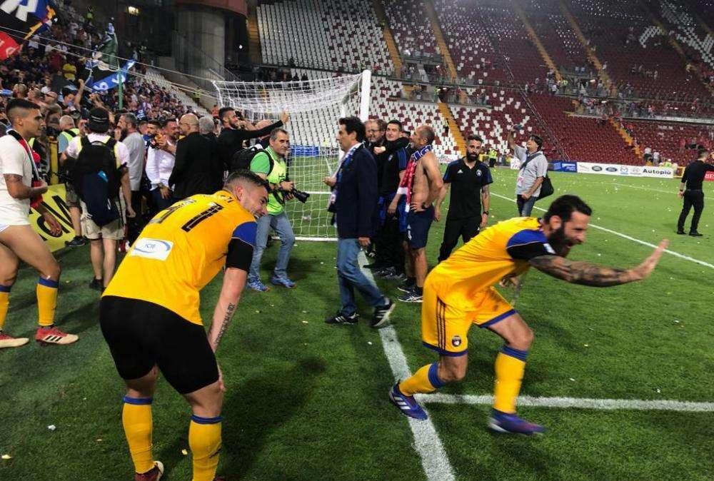 Pisa, dopo la promozione in Serie B viaggio premio a Ibiza 