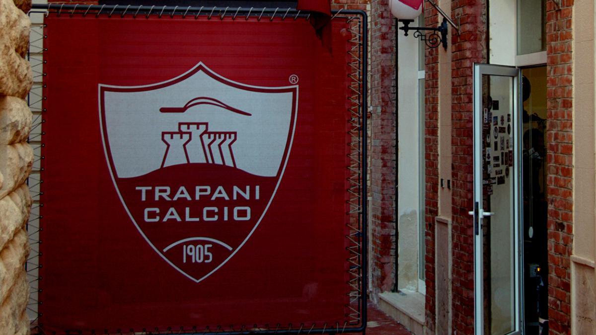 Nuovo campanello d'allarme in casa Trapani: Grandolfo via dopo essere stato blindato (a parole). Da Antonini servono chiarezza e garanzie: le chiede anche Aronica