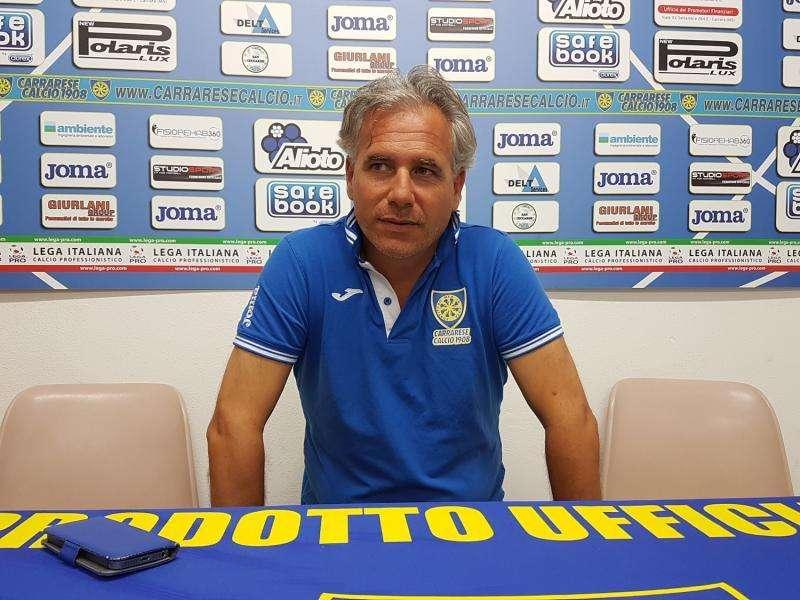Un club umbro su un tecnico ex Carrarese