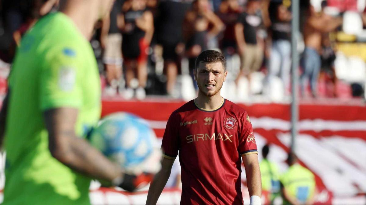 Casertana, idea Pandolfi: il presidente D'Agostino stringe i tempi per la punta