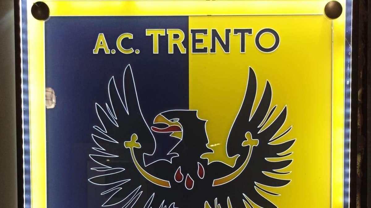Il Bari guarda alla C per la difesa: in trattativa col Trento per Kassama
