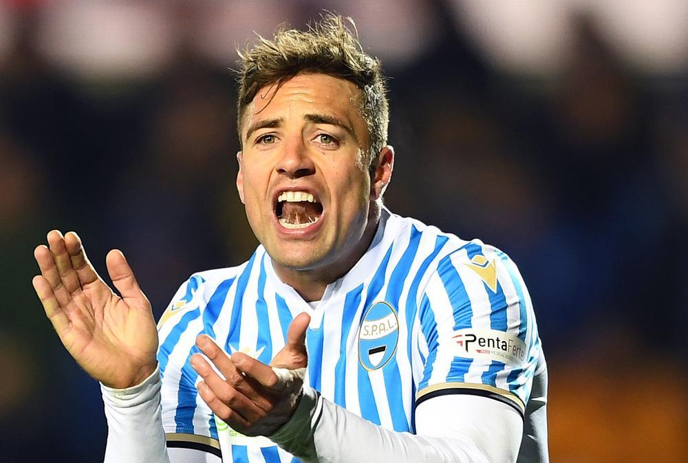 Avellino, possibile il reintegro del difensore Thiago Cionek