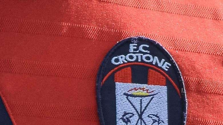 Crotone, goleada ai dilettanti dell'AEK Crotone