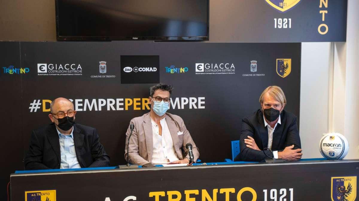 Pres Trento: "Da dirigenti Seregno atteggiamento intimidatorio"