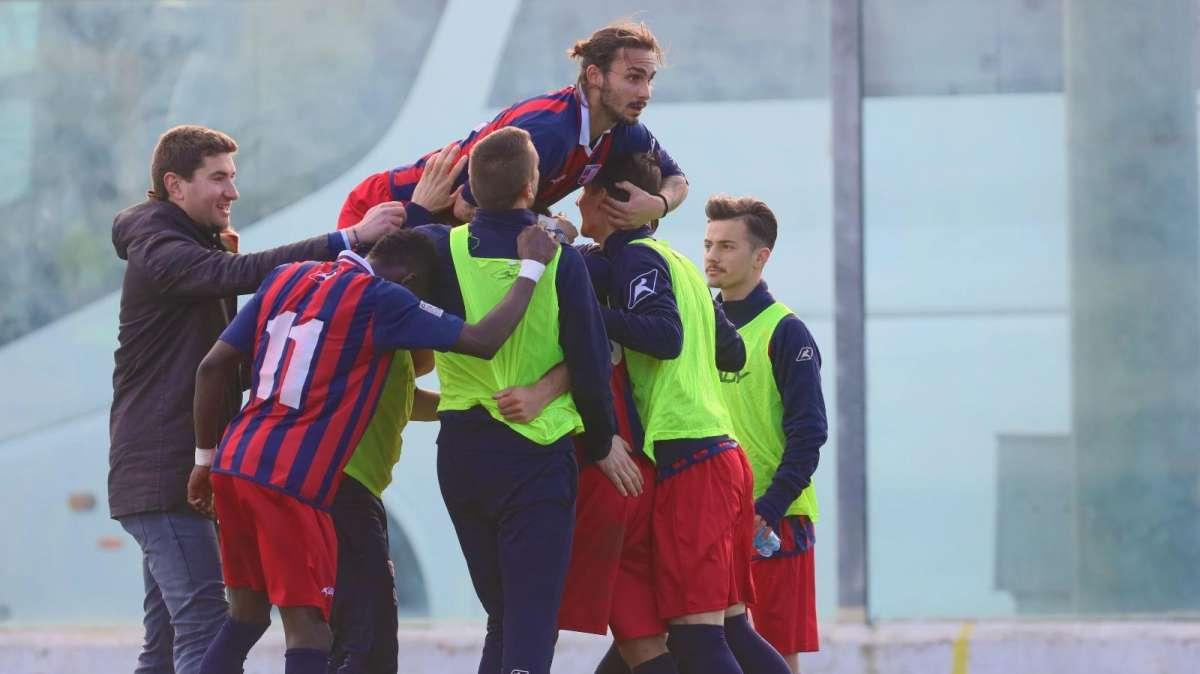 NOTIZIA TC - Avellino, sprint nella corsa a Silvestri: pronto un biennale