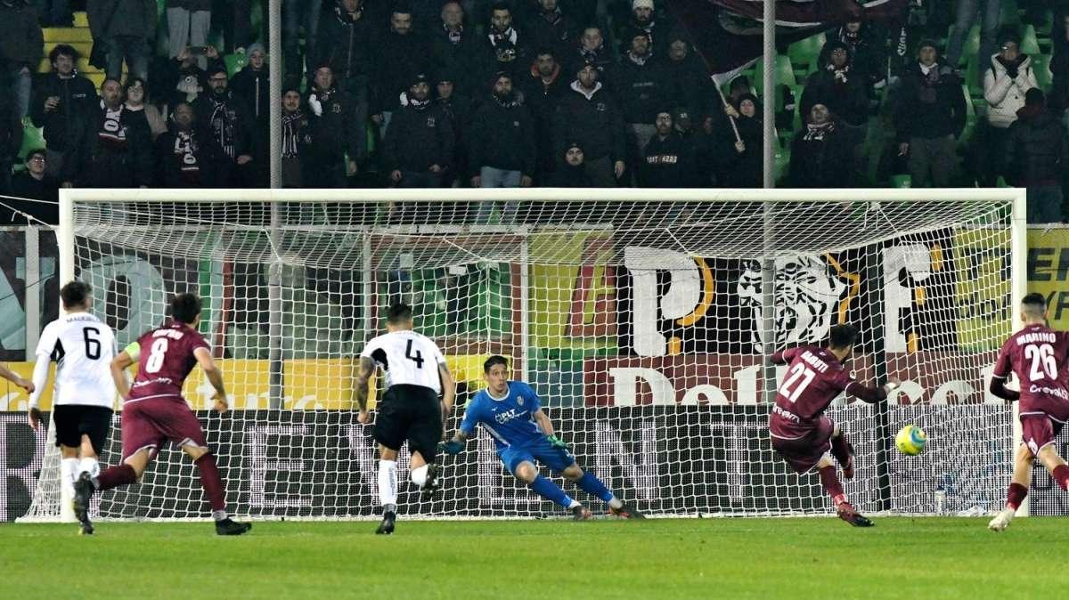 Playoff, è la serata dei rigori sbagliati: ben quattro in sei gare
