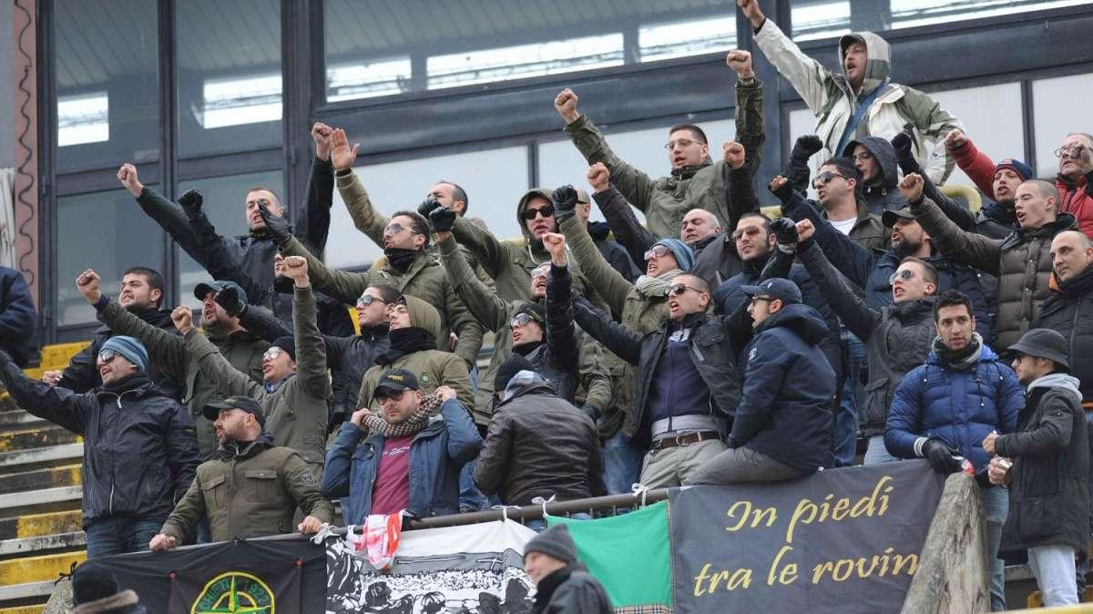 Fermana e V.Francavilla su Francesco Siragusa del Chieti