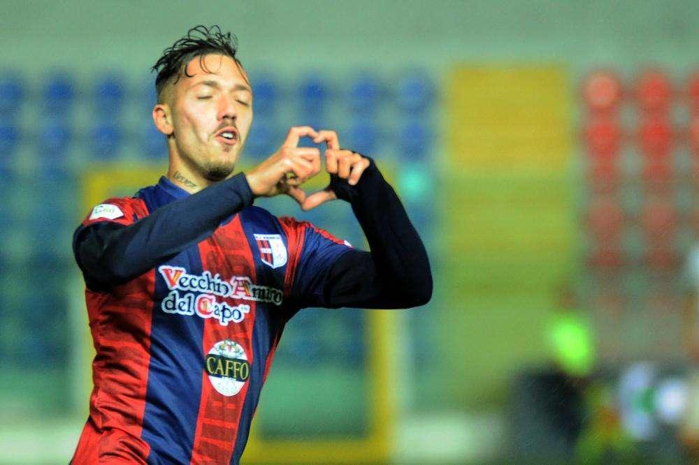 Vibonese, sirene dalla B per Emmausso: piace al Pescara