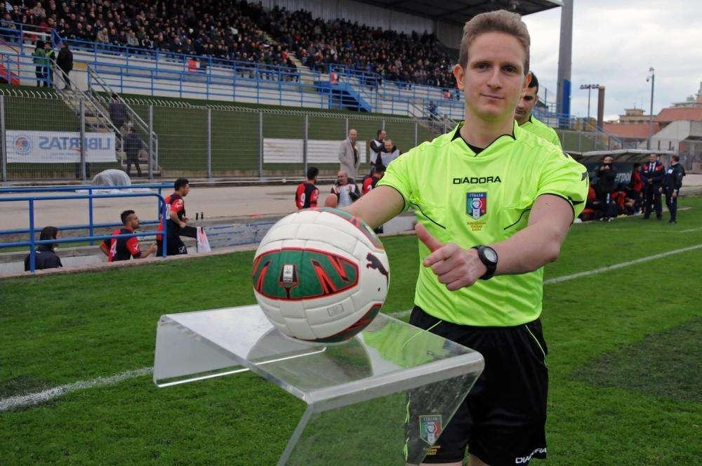 Focus Serie C - Arbitri, 15^ giornata: Top Viotti. Cascone disastroso