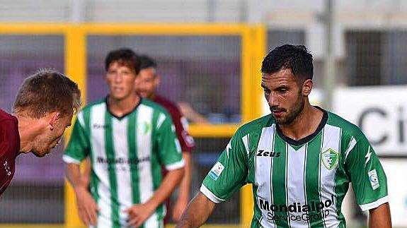 Ternana, alzato il pressing per arrivare a Curcio