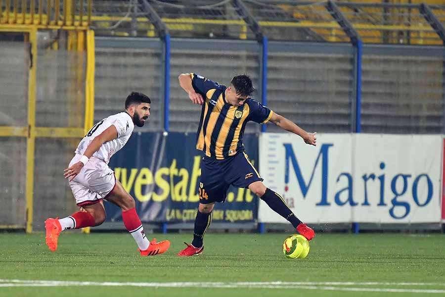 Lucchese, resta calda la pista Mastalli: si cerca l'intesa con l'Avellino