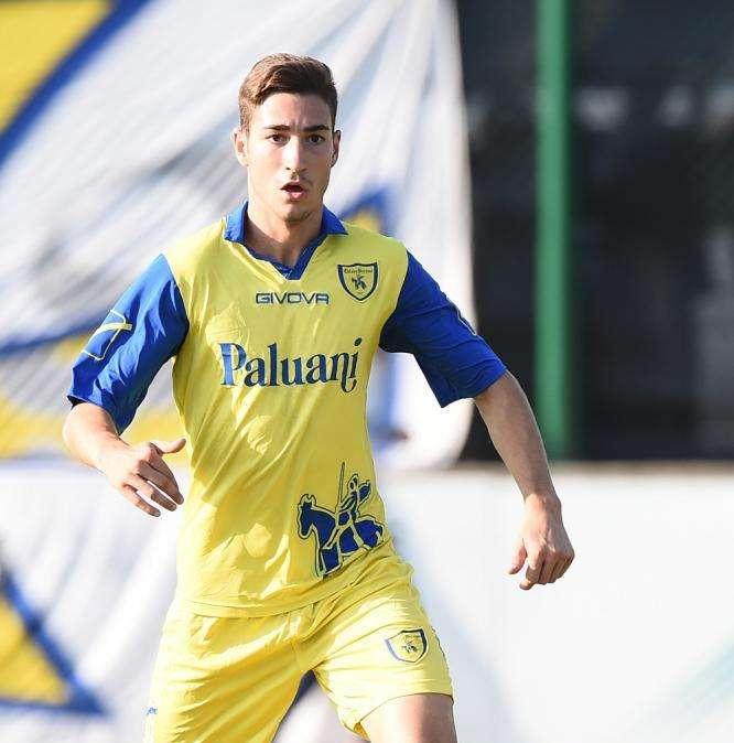 Catanzaro, chiesto al Chievo il prestito di Troiani
