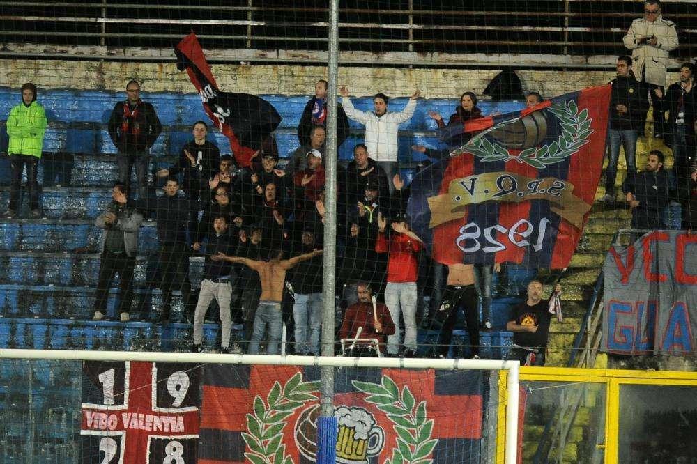 INTERVISTA TC - DG Vibonese: "Modica arrabbiato. Il vice lo sostituirà"