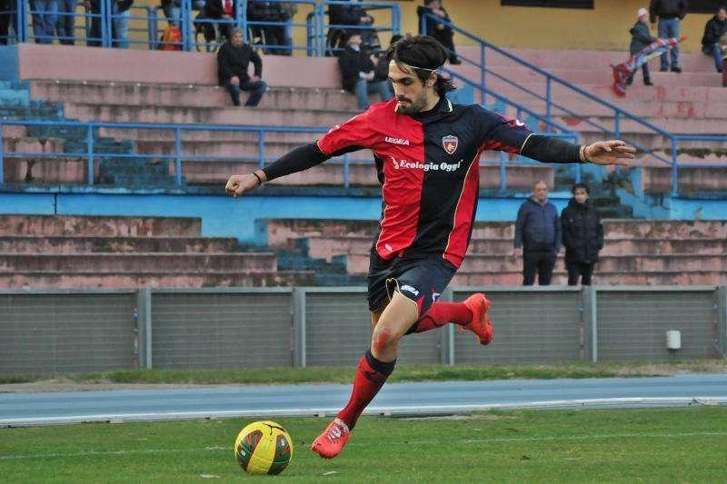 Arezzo, due opzioni per l'attacco. E si parla col Bologna