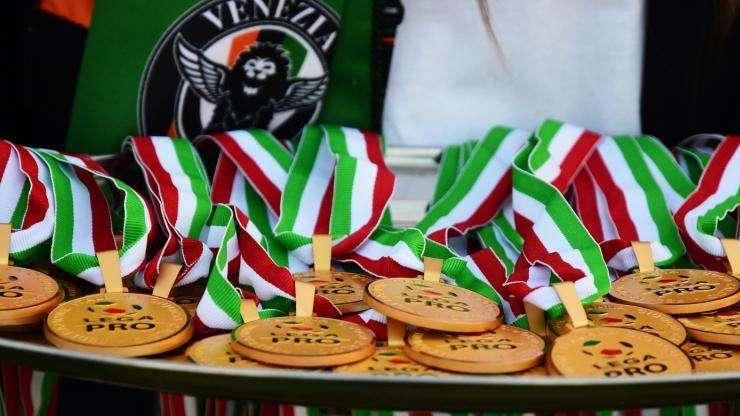 PLAYOFF: tutti a Firenze. Alessandria, Parma, Pordenone e Reggiana. Un solo posto per la B