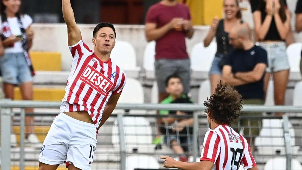 Vicenza, Rolfini: "Contento di aver segnato sotto la Curva"