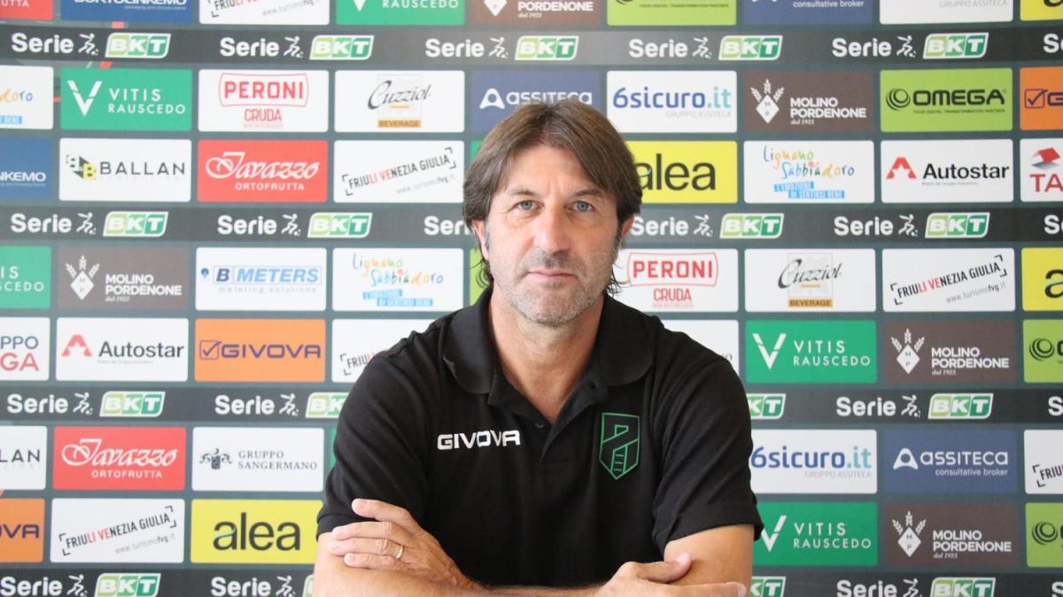 Foggia, per la panchina valutato anche Massimo Rastelli