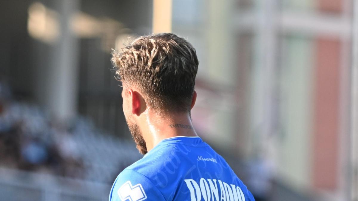 Cosenza, Donadio nel mirino: il fantasista lascia il Novara