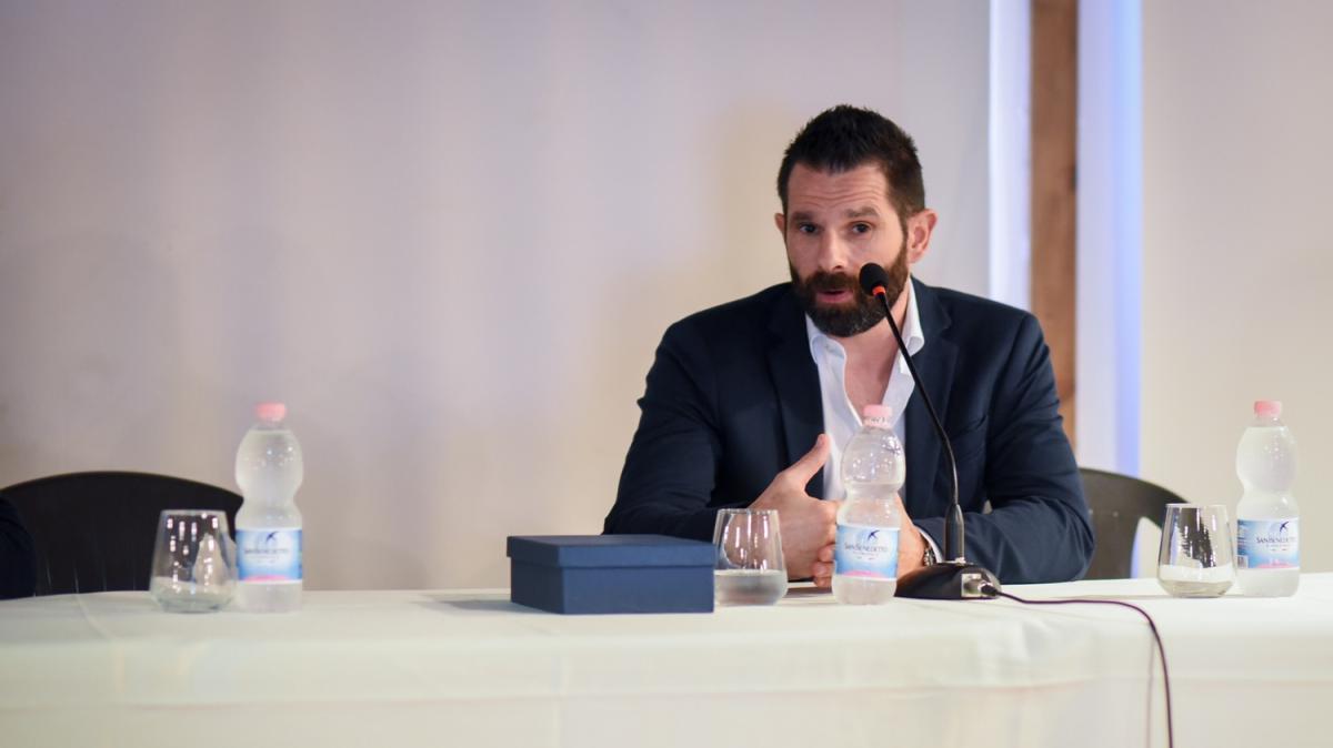 Pellissier: "Il Chievo deve puntare alla vetta in Serie D, sul futuro..."