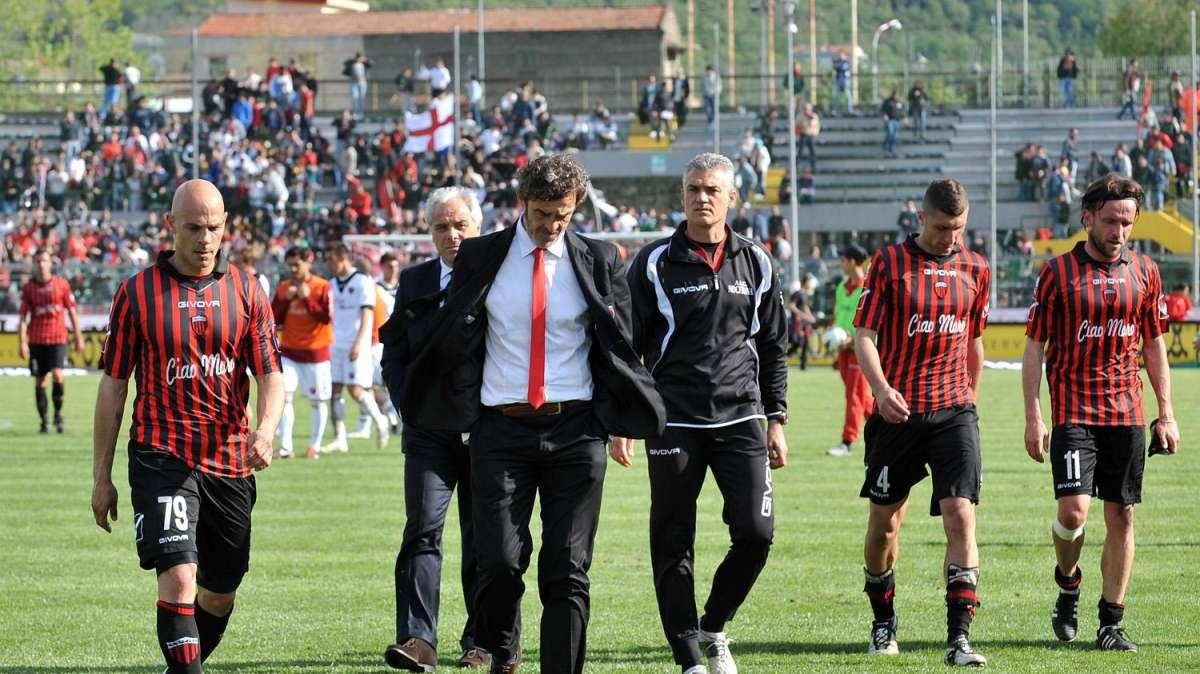 1^ Divisione, la Nocerina inizia in salita