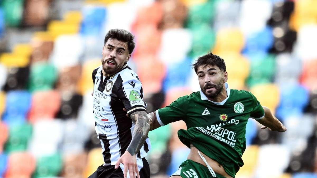 Avellino, Sounas: "Vittoria col Crotone pesantissima. Crediamo alla B"