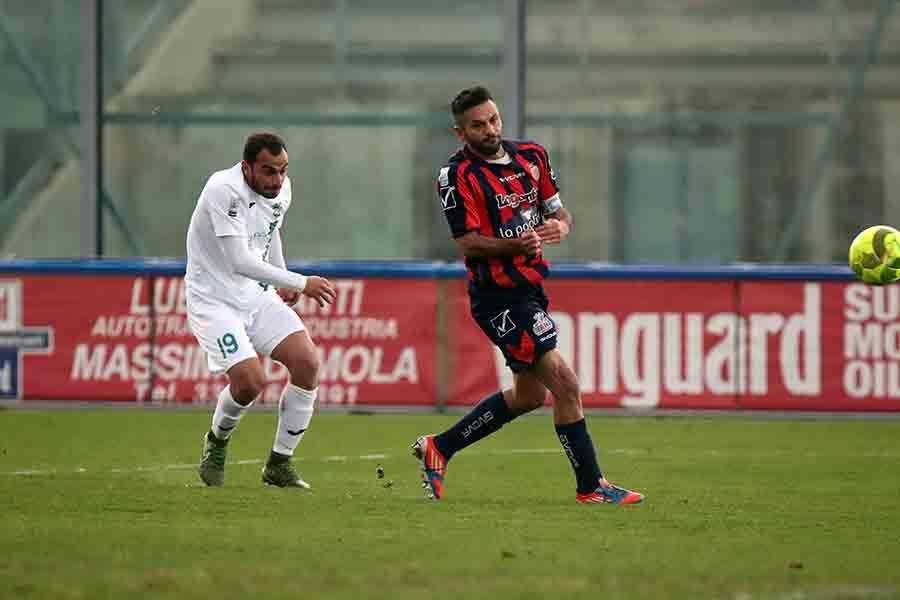 Catania, futuro incerto per Pinto: nuovo contratto o cessione