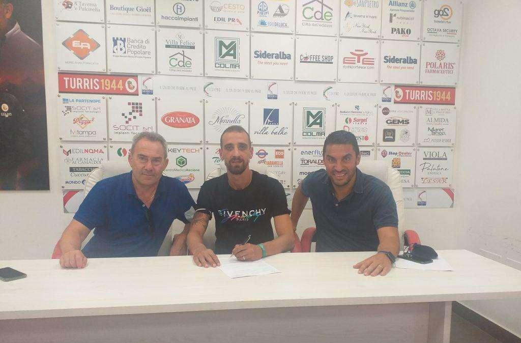 UFFICIALE - Mickael Varutti firma con la Turris: contratto biennale