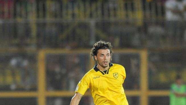 Lecce, piace un difensore di Serie B