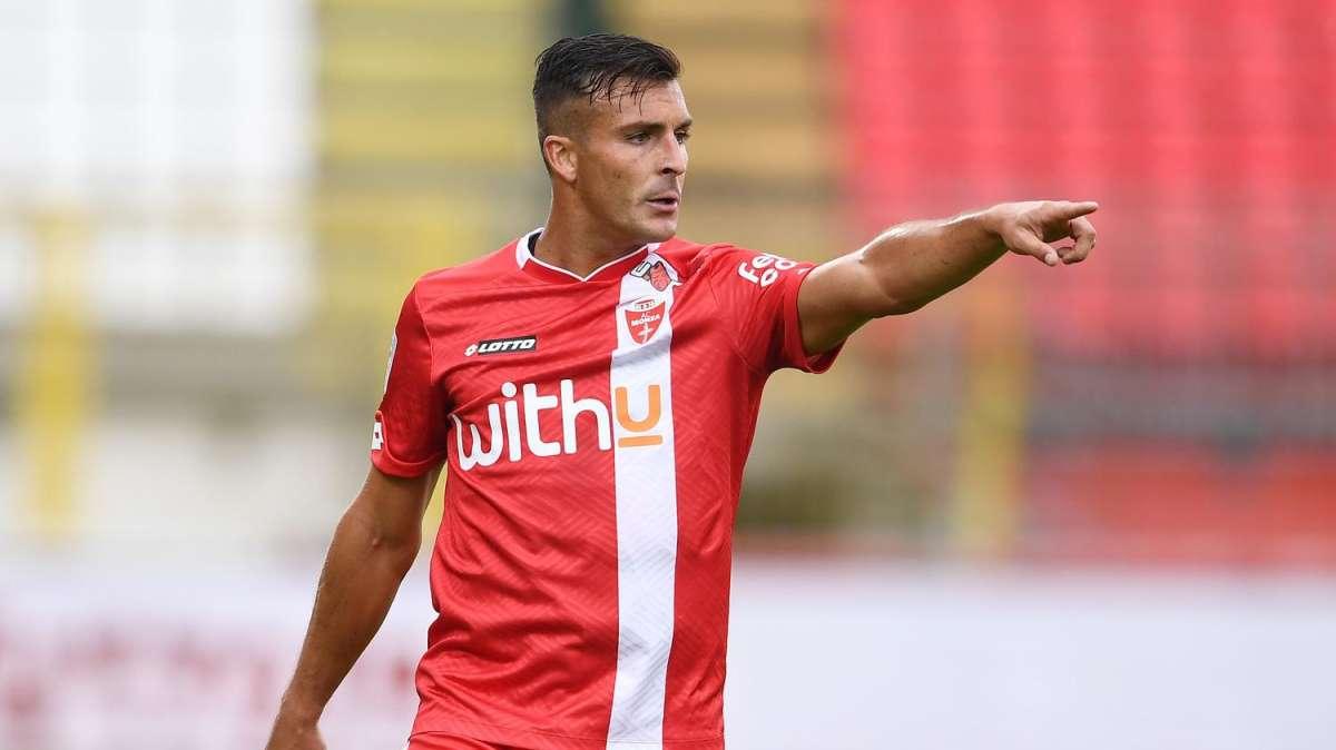 Calciomercato h24, tutte le ufficialità: Donati firma con il Ravenna