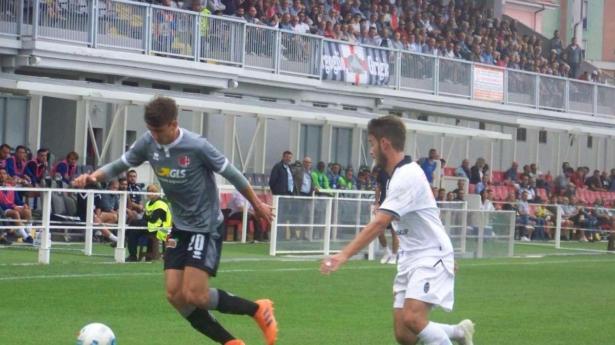 NOTIZIA TC - Reggiana, per la fascia spunta Pizzul della Pro Patria