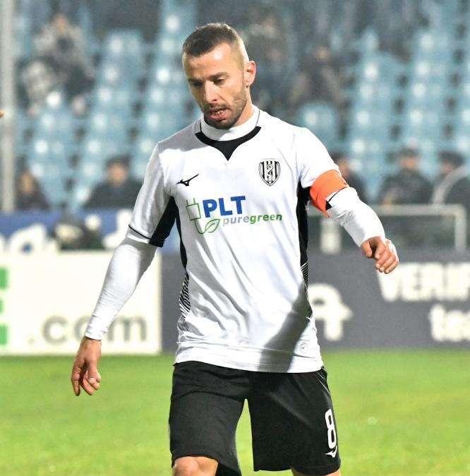Cesena, De Feudis: "Risultato eccessivo, ci voleva più attenzione"