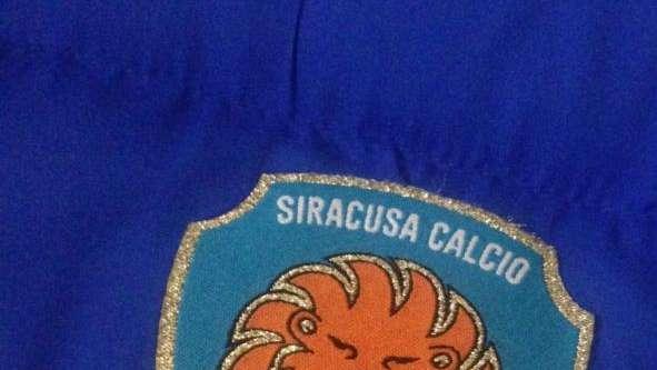 Siracusa, in prova il centrocampista ex Ternana Capitani