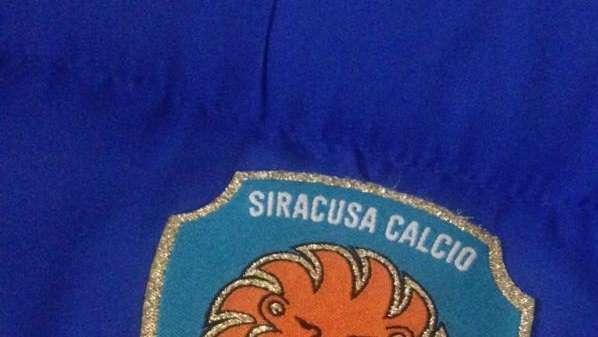 Siracusa, porte girevoli: Gomis-Messina out, D'Alessandro-Baiocco in