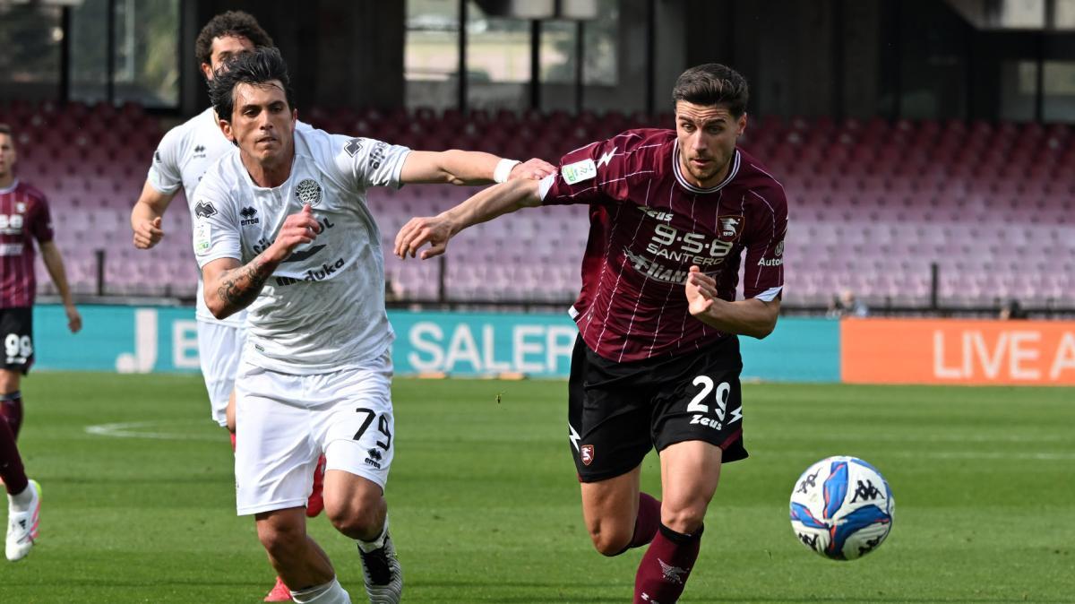 Salernitana, vicina la risoluzione contrattuale con Ghiglione