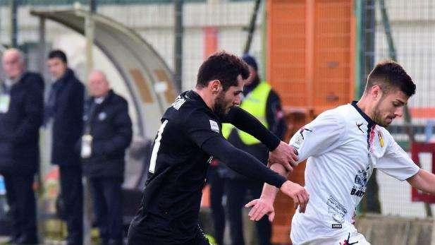 Pordenone, nel mirino un centrocampista del Gubbio