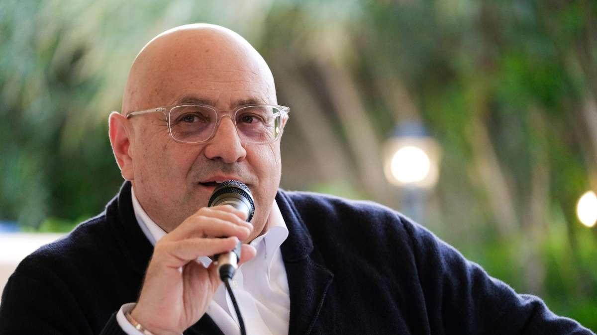 Ag. Corona: "Può diventare più forte di suo padre, mi ricorda Bobo Vieri"