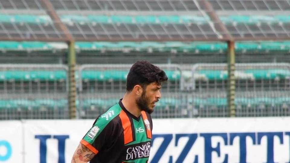 Fidelis Andria, Di Bari: "Con il Latina è una finale. Dobbiamo vincere"