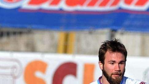 Catania, esuberi da piazzare: in sette con le valigie pronte