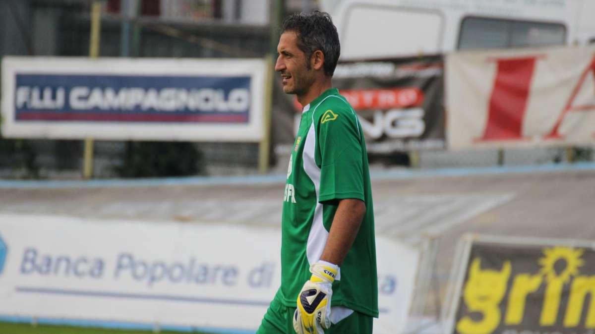 Lumezzane, un portiere in uscita