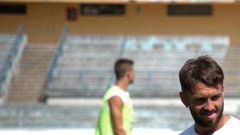 Cosenza, Criaco rescinde sul filo di lana