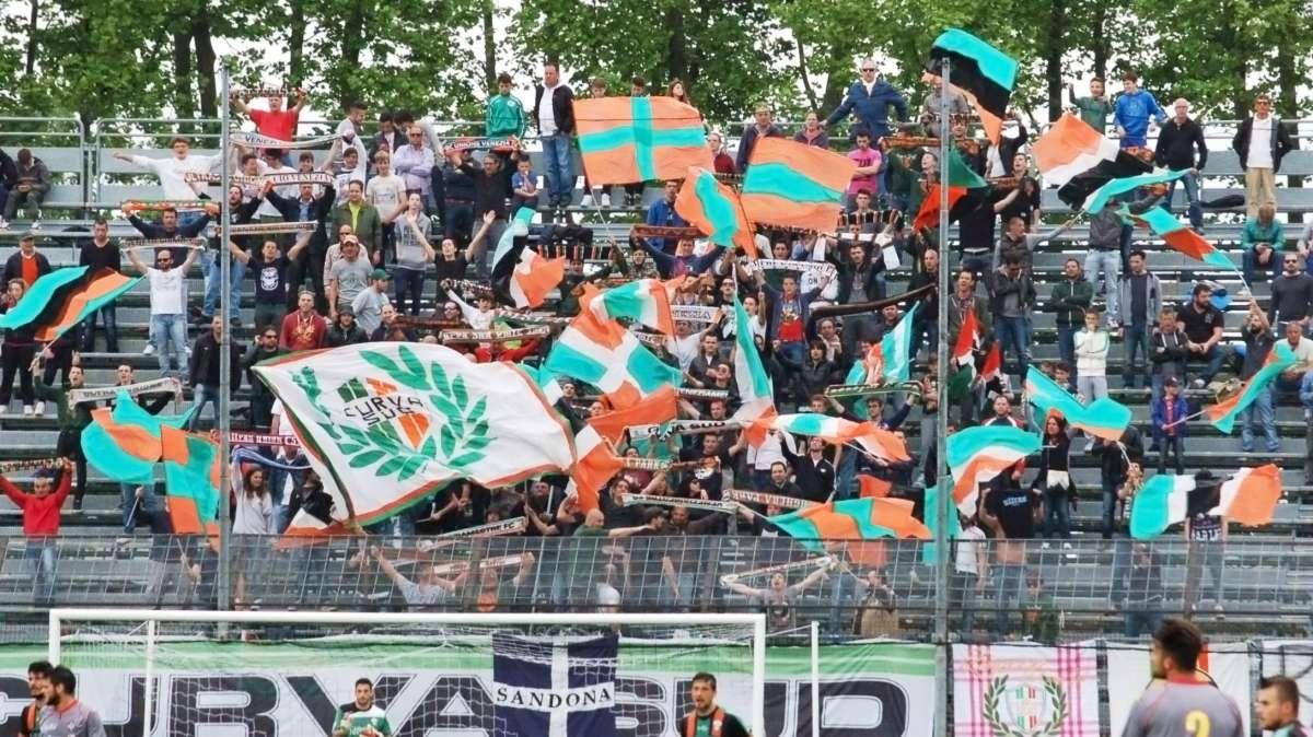 Unione Venezia, caccia al bomber