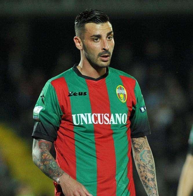 Ternana, frenata su Caturano. Salgono le quotazioni di Montalto