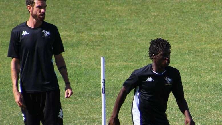 Taranto, non solo Zigoni: per la difesa c'è l'ex Palermo Bubacarr Marong
