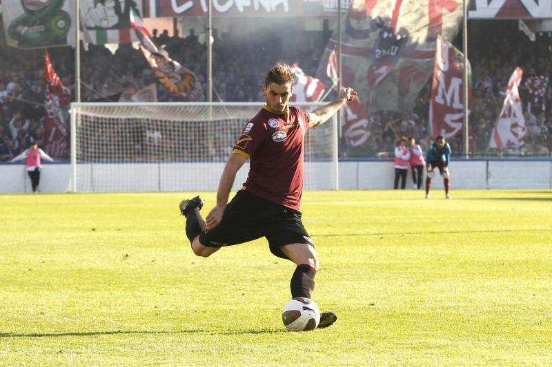 Sambenedettese e Taranto si contendono Manuel Giandonato