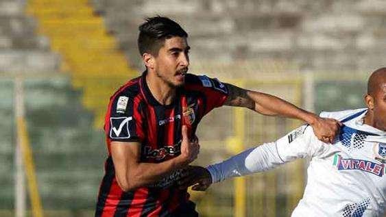 Sicula Leonzio, si pensa a un big per l'attacco