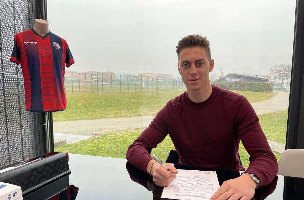 NOTIZIA TC - Imolese, vicino alla firma il difensore Nicolò Milani