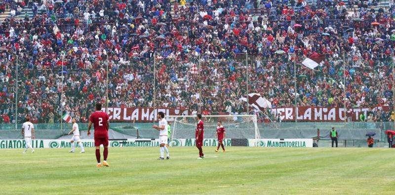 Girone C, anticipato il fischio d'inizio di Reggina-Catania