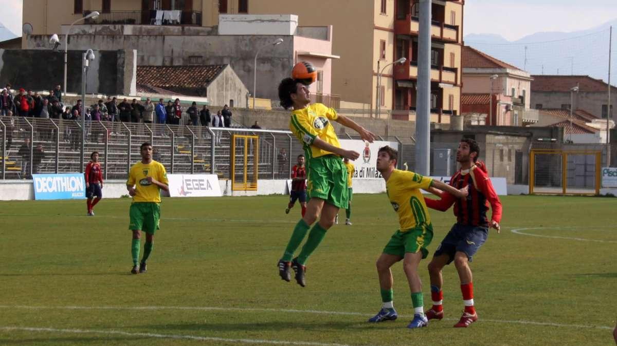 Campobasso, da Melfi arriva un centrale difensivo